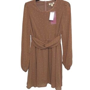 NWT Von Maur Fashion on Earth Juniors Dress